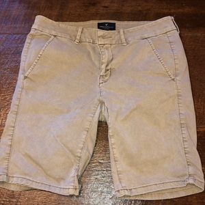 American Eagle Bermuda Shorts